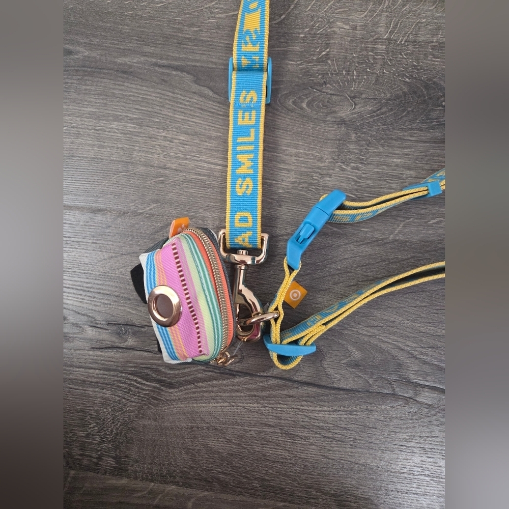 The Cuddle Collab bungee dog leash NWT - Picture 5 of 5